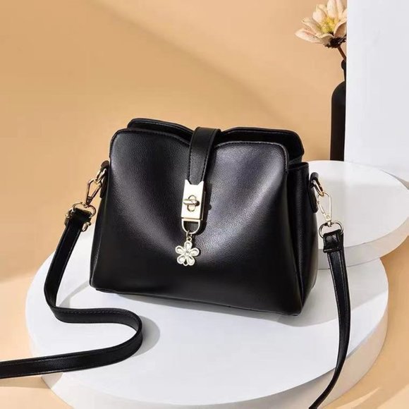 Women's Leather Shoulder Bag